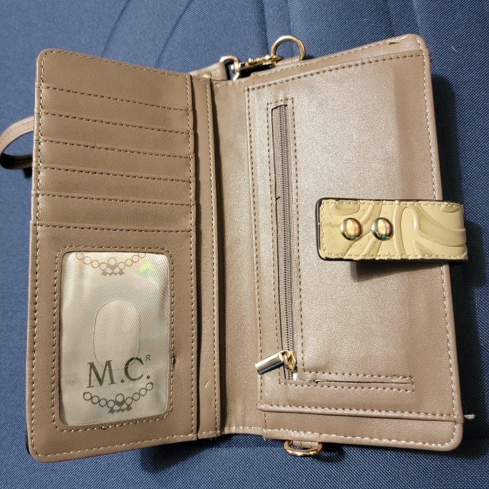 Wallet - Picture 3 of 3